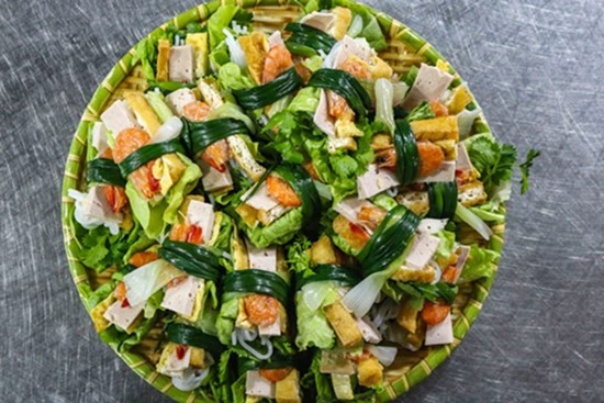 3 món chống ngán cực tốt làm từ giò chả thừa sau Tết