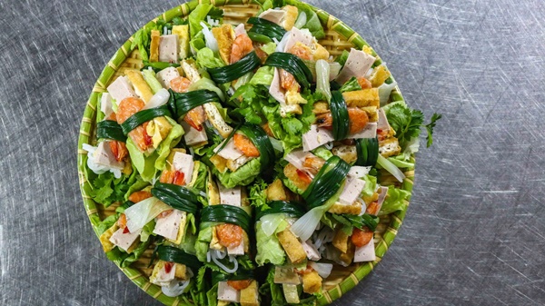 3 món chống ngán cực tốt làm từ giò chả thừa sau Tết-2