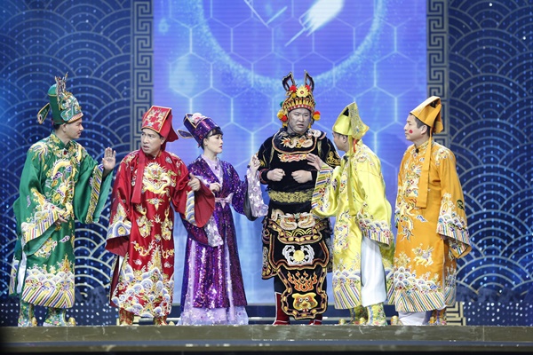 Xuân Bắc hay khán giả, ai mới là người ăn cháo đá bát?-3