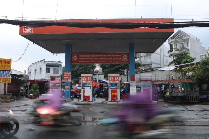 Giá xăng có thể tăng mạnh sau Tết-2