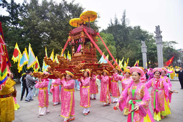 Chủ tịch UBND Thành phố Trần Sỹ Thanh dâng hương kỷ niệm 234 năm Chiến thắng Ngọc Hồi - Đống Đa-5