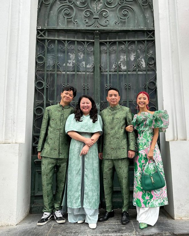 Ảnh gia đình dịp Tết đẹp như tạp chí của các hot girl-1