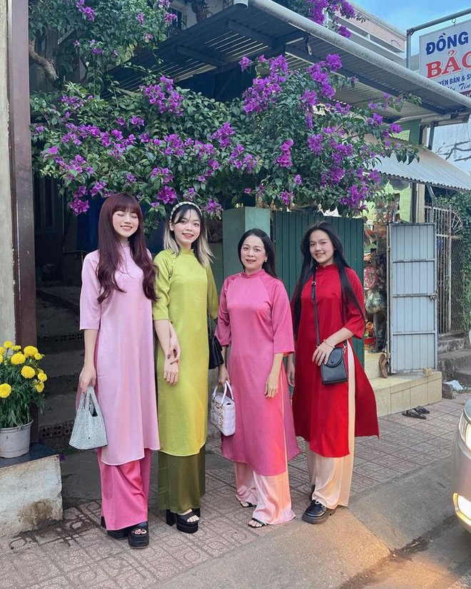 Ảnh gia đình dịp Tết đẹp như tạp chí của các hot girl-6