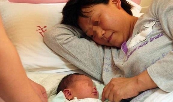 Sự khác biệt giữa một đứa trẻ được sinh ra vào ban ngày và một đứa trẻ được sinh ra vào ban đêm là gì?-3