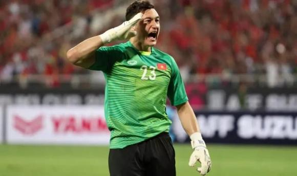 Đặng Văn Lâm khoe khung ảnh gia đình du Xuân, ngoại hình cực phẩm của các thành viên gây choáng-5