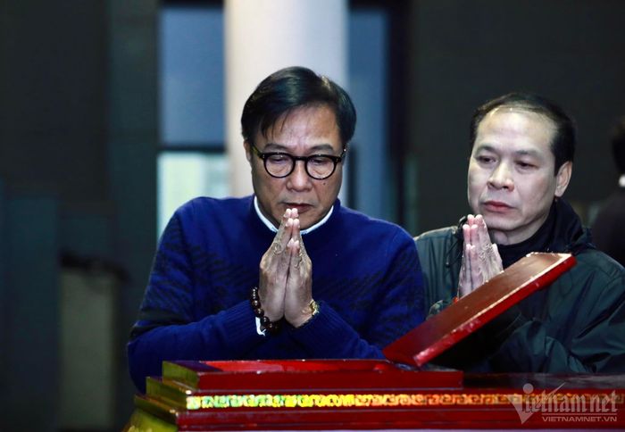 Xuân Bắc, Xuân Hinh tiễn biệt NSND Trần Tiến-8