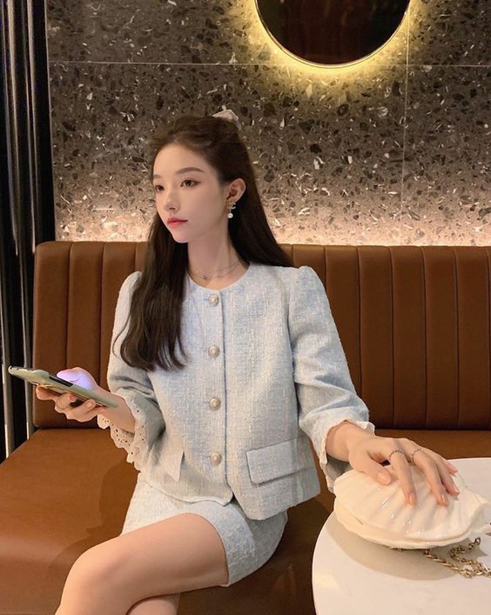 10 set đồ sành điệu cho hội công sở diện đi làm sau Tết-1