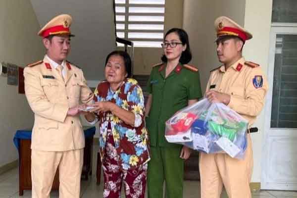 Nhà xe Thủy Ngân lên tiếng vụ nữ runner bị ‘sờ soạng’ trên xe giường nằm-2