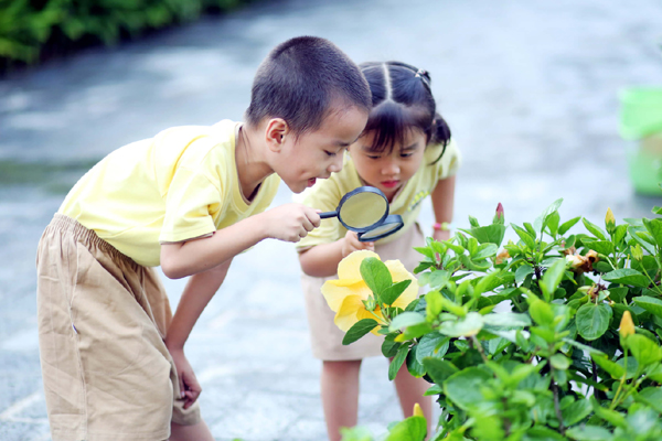 9 kỹ năng đề phòng người lạ, bố mẹ dạy con càng sớm càng tốt-3