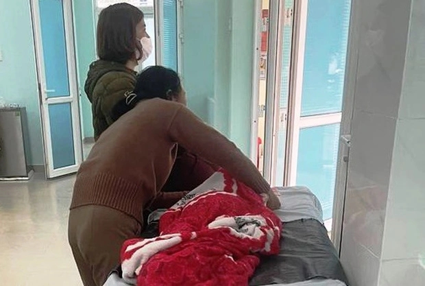 Cháu bé nghi hóc hạt bí tử vong: Công an Quảng Ngãi thu thập hồ sơ bệnh án để điều tra-1