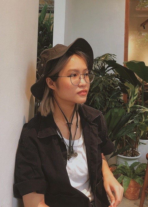 Cuộc sống tuổi 22 của con gái Công Lý có gì đặc biệt?-9