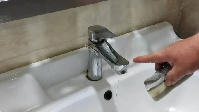 5 mẹo vặt với kem đánh răng có thể bạn chưa biết-1