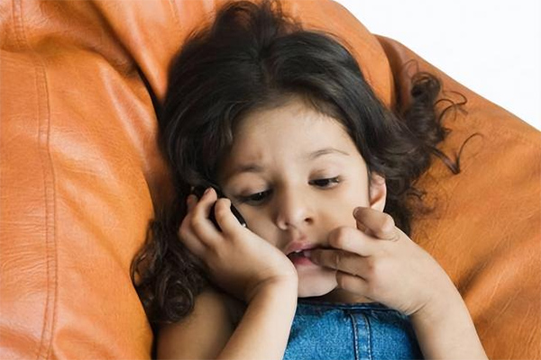 Sự tò mò của trẻ là mong muốn theo đuổi kiến thức, làm thế nào cha mẹ có thể nuôi dưỡng sự tò mò này?-3