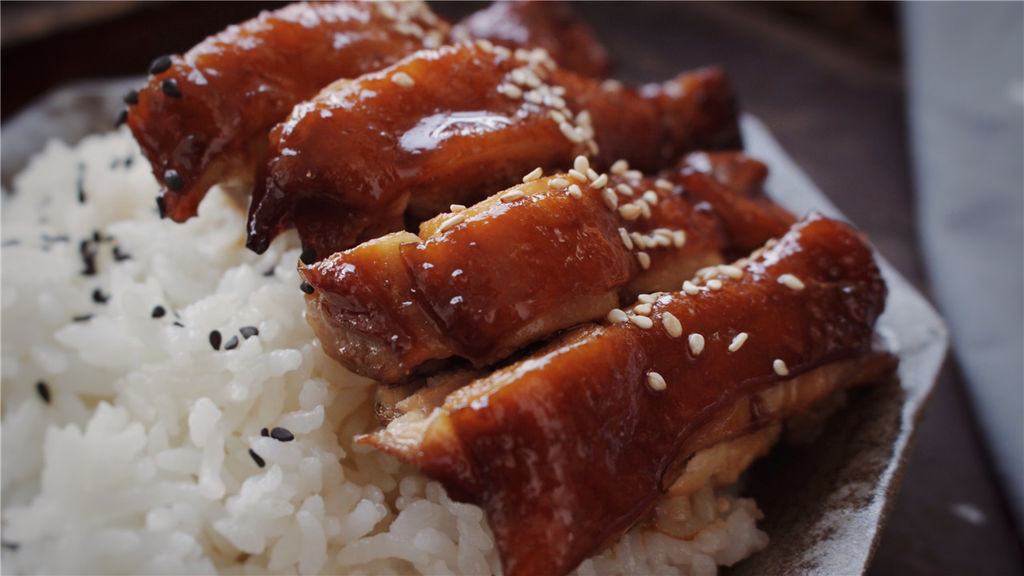 Cơm đùi gà sốt Teriyaki kiểu Nhật lạ miệng, trẻ nhỏ đặc biệt thích thú-10