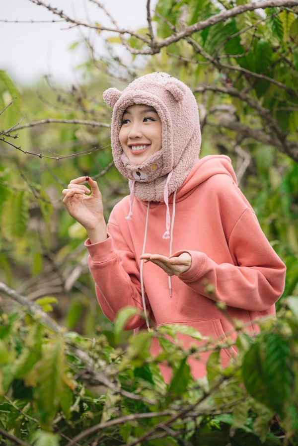 Phong cách hoa hậu, á hậu những ngày Tết-6