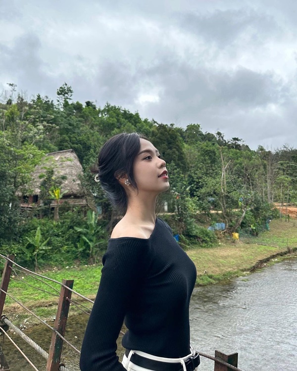 Phong cách hoa hậu, á hậu những ngày Tết-15