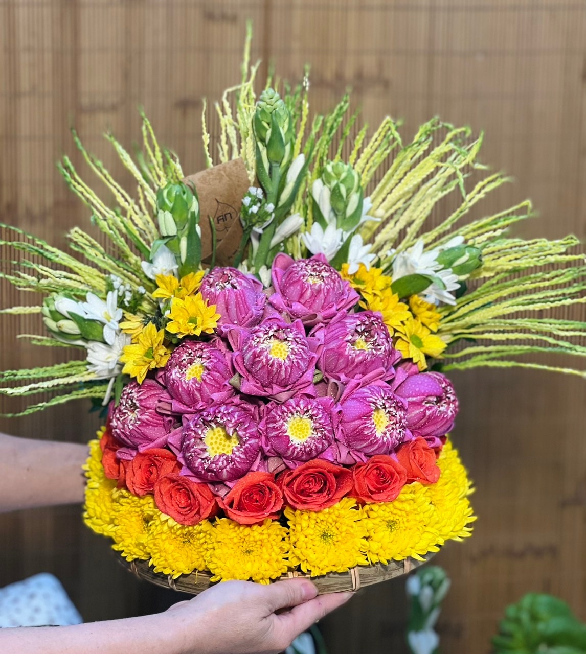 Mâm cúng ngày vía Thần Tài đối với những người kinh doanh-20