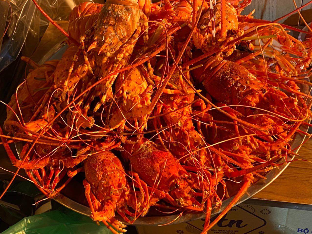 Mâm cúng ngày vía Thần Tài đối với những người kinh doanh-6