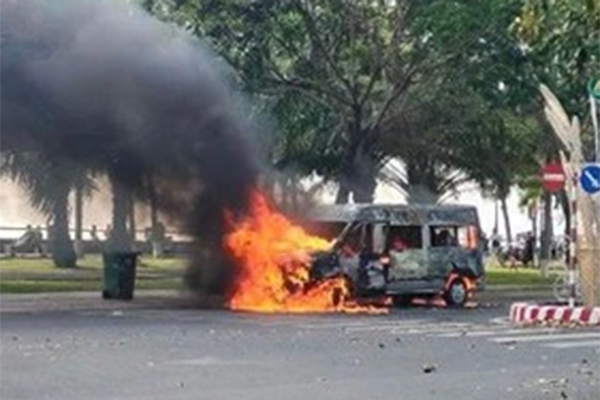 Thuê người tạt axit nữ nhân viên quán karaoke vì bị từ chối tình cảm-1