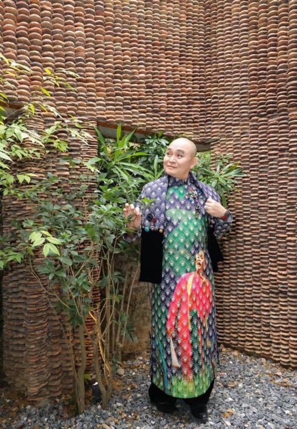 Vua hài đất Bắc Xuân Hinh hé lộ thêm về biệt phủ bên vợ và các con dịp đầu Xuân-4