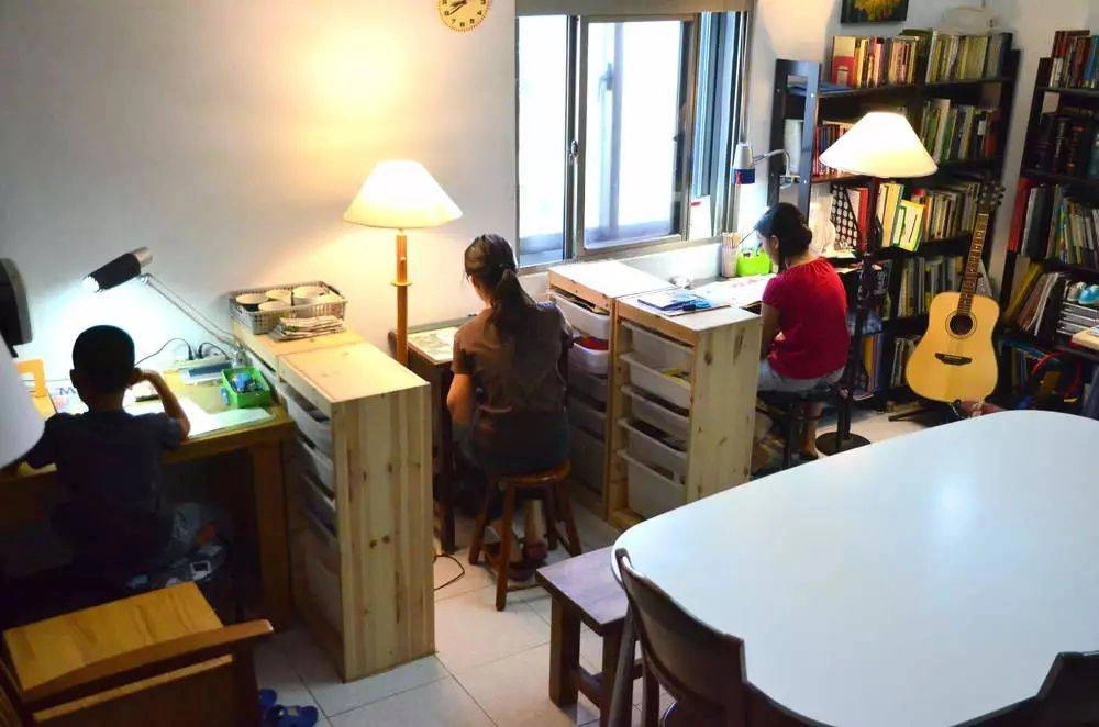 Con đang đi học bình thường, mẹ đột nhiên đưa ra 1 quyết định TÁO BẠO: 6 năm sau nhìn thấu được 3 điều quan trọng-1