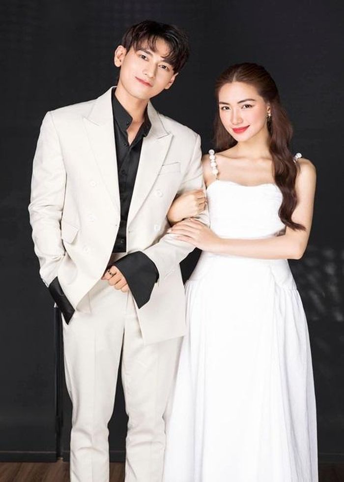 Cuộc sống làm mẹ đơn thân của Hòa Minzy-11