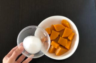 Thử làm bánh bí đỏ theo cách này, ăn vừa ngon lại bổ dưỡng-1