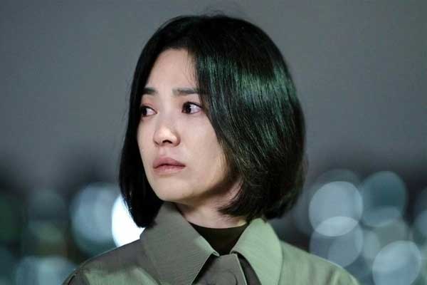 Song Hye Kyo phản hồi việc bị chê ngoại hình-1