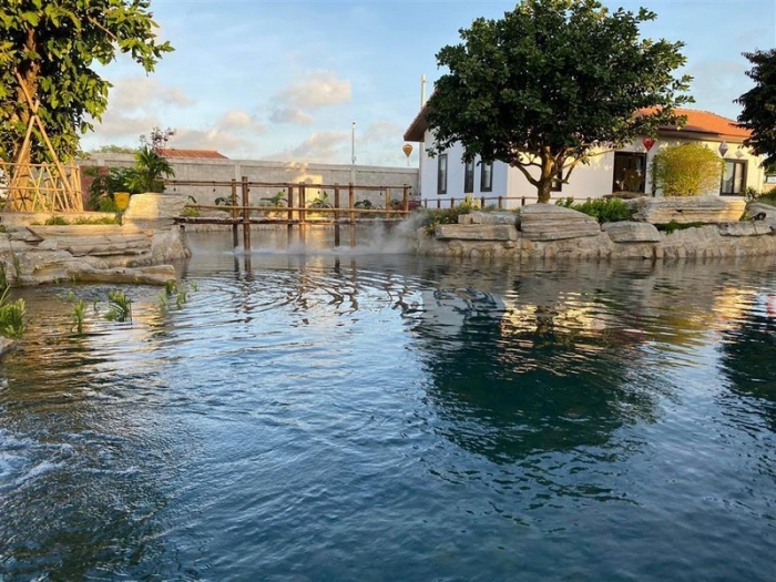 Biệt thự của Trường Giang - Nhã Phương: Rộng nghìn m2 giống công viên, khu vườn đủ loại rau xanh mướt-9