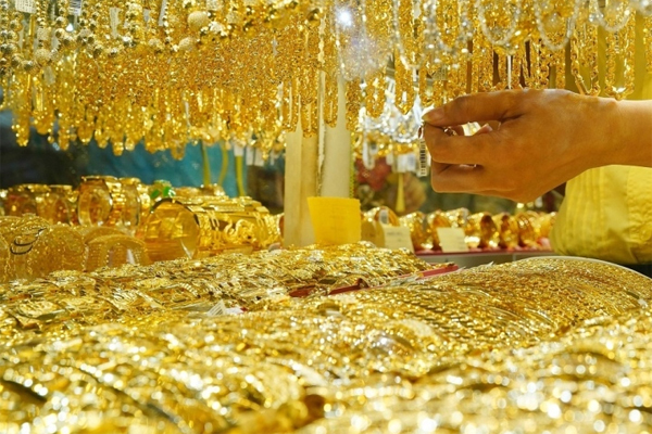 Ngày vía Thần Tài sắp đến, có nên lướt sóng vàng?-1