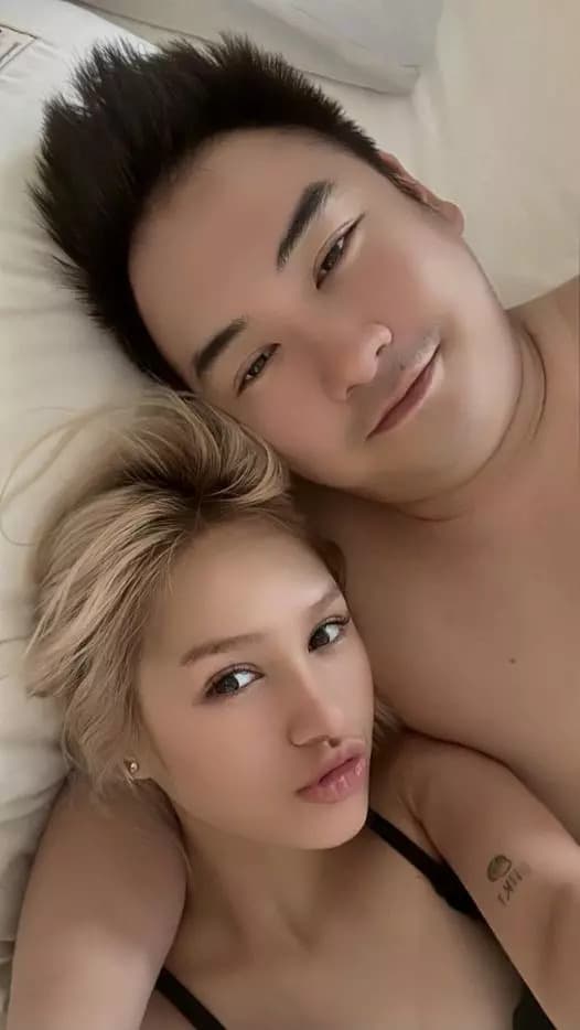 Xemesis khoe ảnh đỏ mặt chưa từng có bên Xoài Non-1