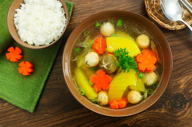 Món canh thanh mát dễ nấu, giúp chị em lấy lại vóc dáng sau Tết-1