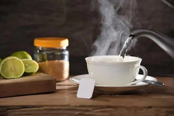 2 loại nước có thể nuôi dưỡng tế bào ung thư trong cơ thể-1