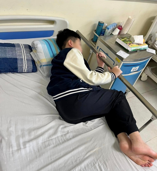 Vụ võ sư” đánh vợ bị tố cáo bạo hành con sau ly hôn: Dọa cả nhà trường của con?-1