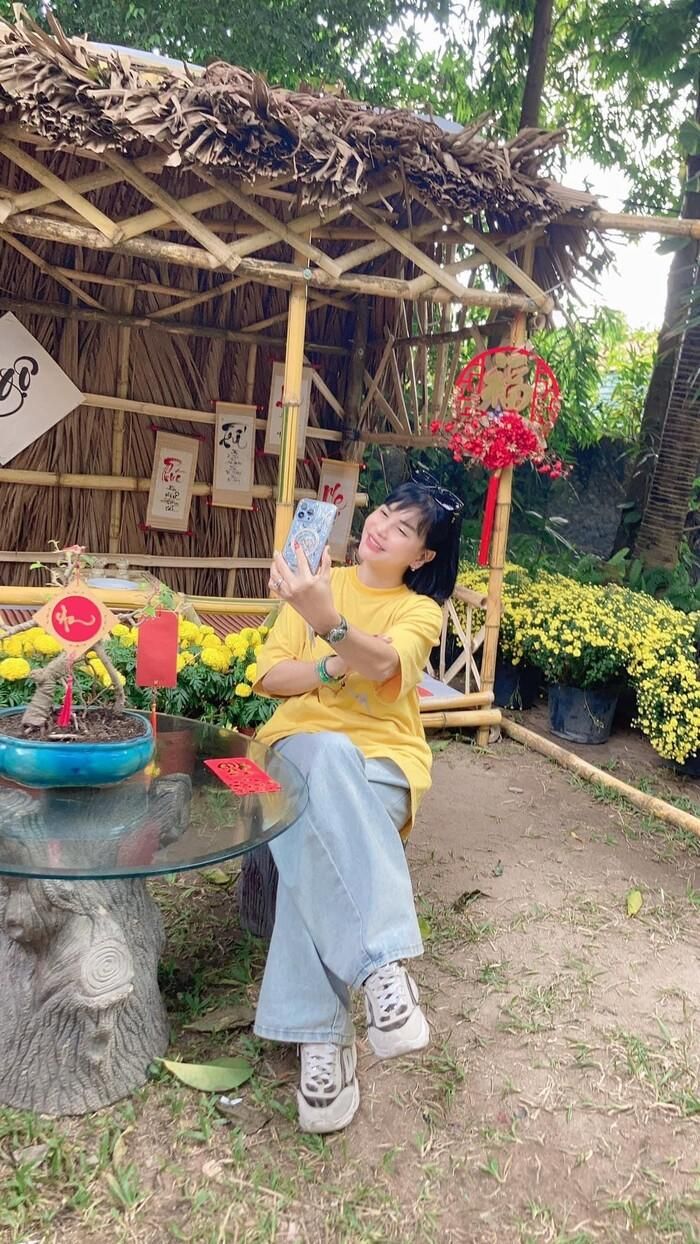 Bị chê kiểu tóc làm mặt đơ, Cát Phượng đáp trả cực gắt-4