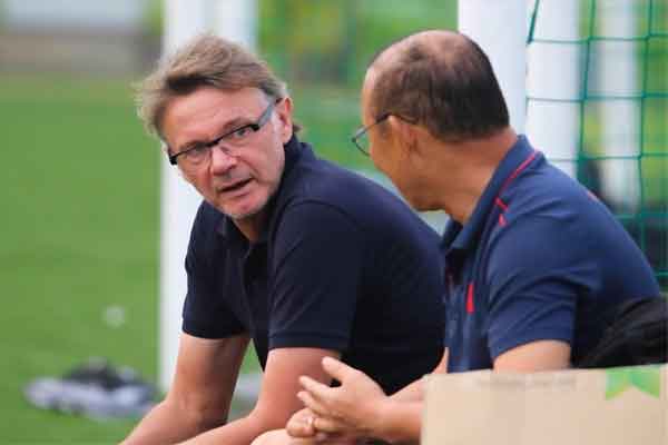 Tân thuyền trưởng tuyển Việt Nam nhận lương cao hơn thầy Park-1