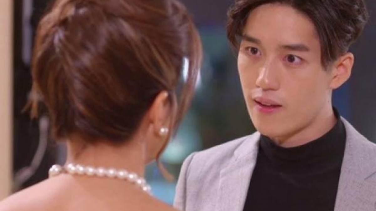 5 năm vợ không có bầu tôi ly hôn, 4 năm sau gặp vợ cũ ở trường mầm non, tôi năn nỉ cô ấy tái hôn-1