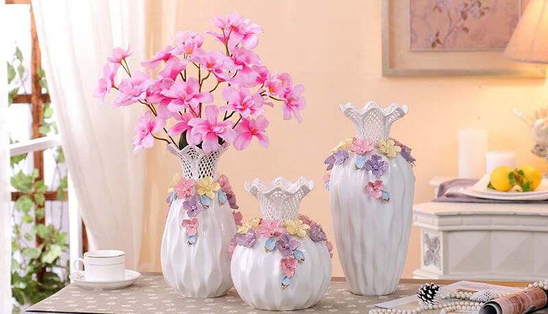 Thầy phong thủy chỉ: Bàn uống nước để 3 thứ này chẳng trách tài lộc không đến nhà, làm mãi không giàu-2