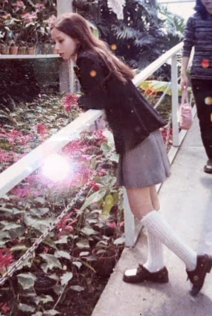 Cô gái khoe ảnh bà nội 50 năm trước, nhìn hình ai cũng xuýt xoa-2