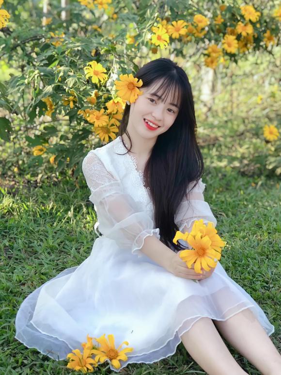 Vẻ ngoài không nhận ra của cô bé bán lê từng nổi đình nổi đám trên mạng xã hội-10