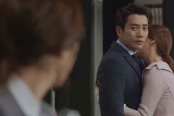 Mẹ ốm nặng khi biết thân thế bạn trai của chị tôi-1