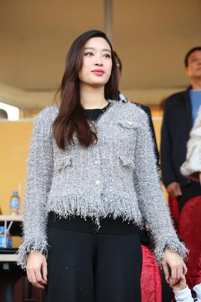 Bất ngờ với hình ảnh mới nhất của Đỗ Mỹ Linh: Khó nhận ra Hoa hậu kiêm con dâu hào môn-2