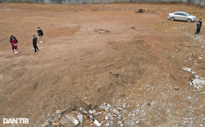 Hết Tết, nhà đầu tư rục rịch đi gom đất-1