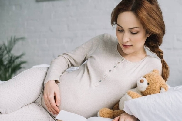 Võ Hạ Trâm kể một câu chuyện nhỏ chứng tỏ con gái 18 tháng tuổi đã rất thông minh-4