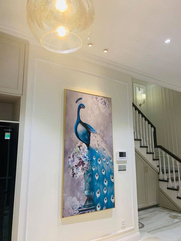 Làm mẹ lần 2 sau 13 năm với chồng mới, Vân Hugo sống viên mãn với gia đình nhỏ trong ngôi nhà hoa hồng-17