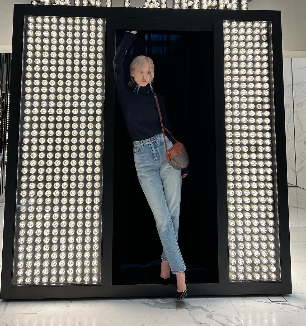 4 kiểu quần jeans được sao Hàn diện mãi không chán-1