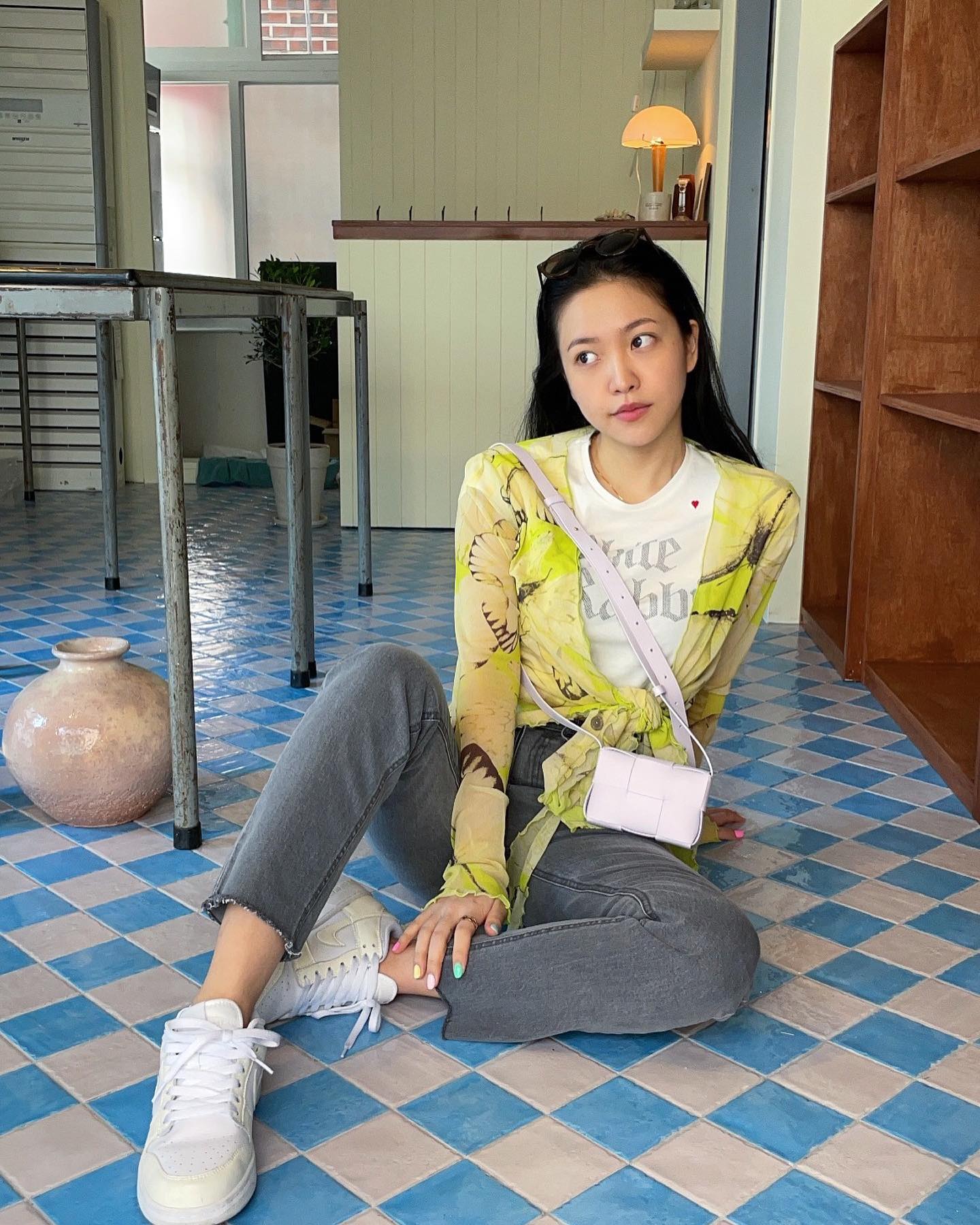 4 kiểu quần jeans được sao Hàn diện mãi không chán-8