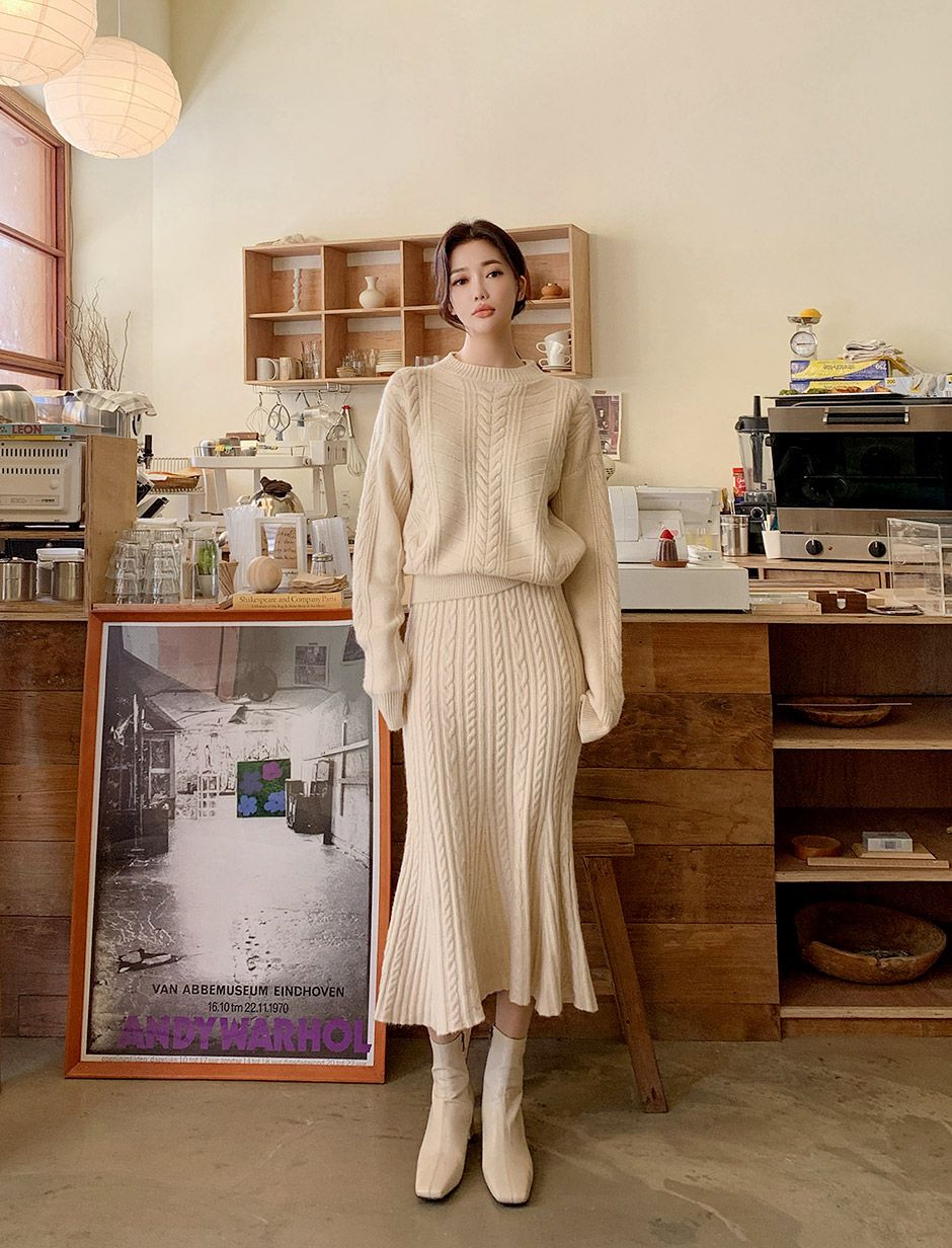 4 kiểu giày hợp với chân váy dài-2