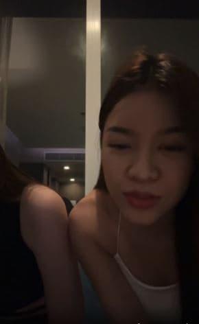 Lần đầu livestream với em chồng tương lai, Yến Xuân phản ứng bất ngờ khi bố Đặng Văn Lâm vào xem-3