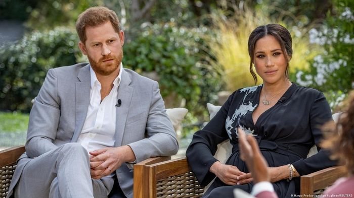 Meghan Markle than vãn không có tiền-1